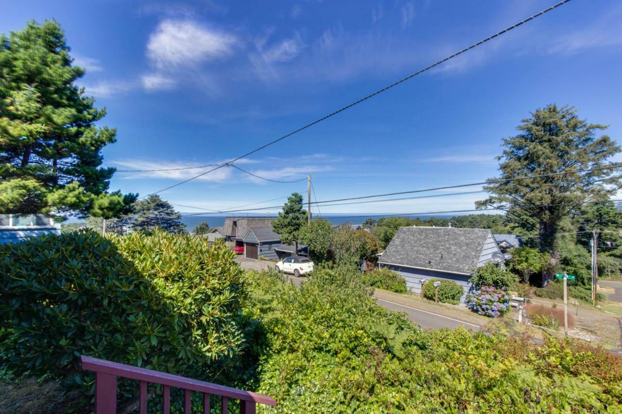 The Eagle'S Nest Apartment Lincoln City Exterior photo